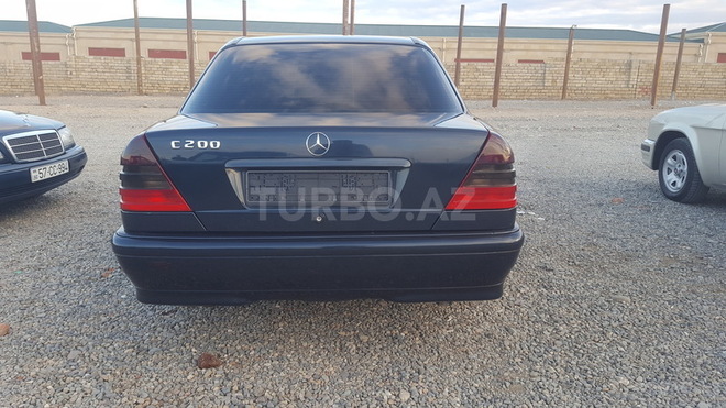Mercedes C 200 1999, 195,752 km - 2.0 l - Gəncə
