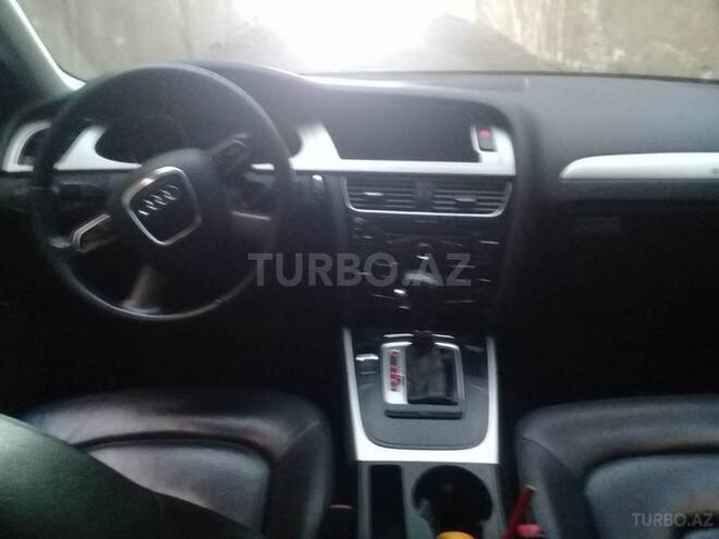 Audi A4 2010, 72,000 km - 2.0 l - Bakı