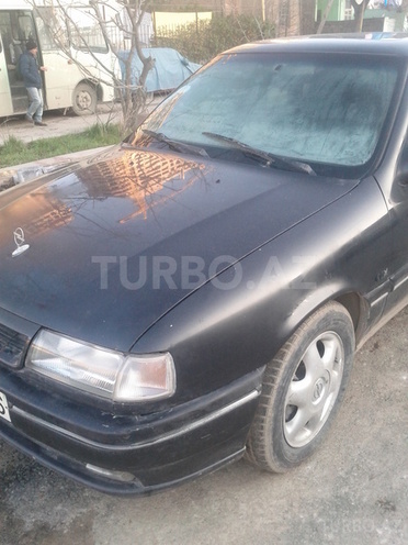 Opel Vectra 1995, 300,000 km - 1.7 л - Bakı
