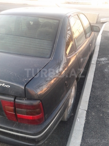 Opel Vectra 1995, 300,000 km - 1.7 л - Bakı