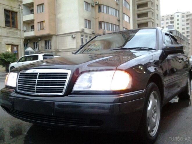 Mercedes C 180 1994, 289,000 km - 1.8 l - Bakı
