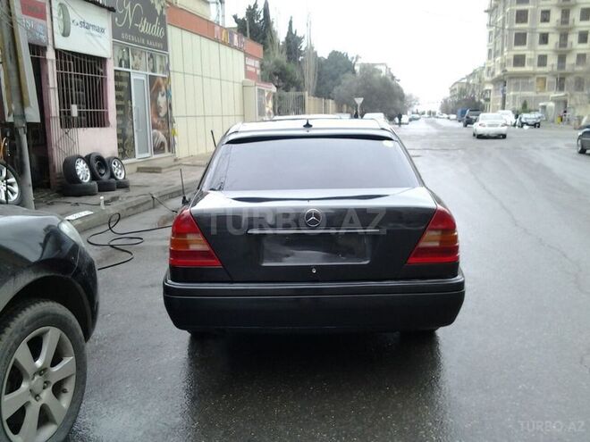 Mercedes C 180 1994, 289,000 km - 1.8 l - Bakı