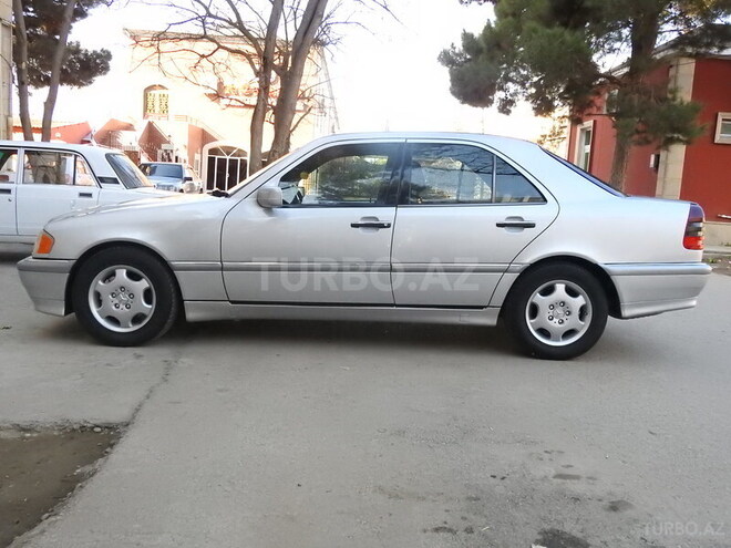 Mercedes C 230 1998, 205,000 km - 2.3 л - Şirvan