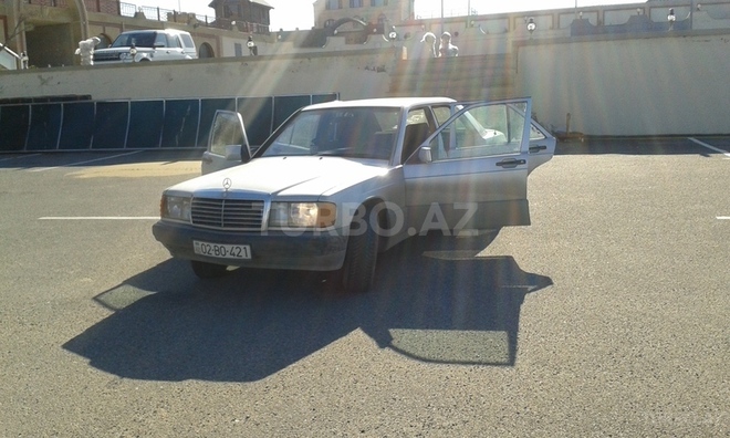 Mercedes 190 1990, 258,000 km - 2.0 л - Sumqayıt