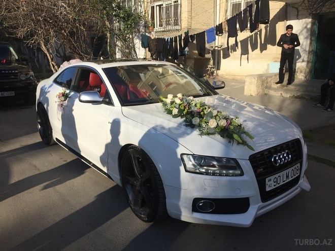 Audi S5 2010, 76,000 km - 4.2 l - Bakı