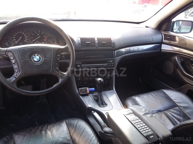 BMW 528 1997, 215,000 km - 2.8 l - Mingəçevir
