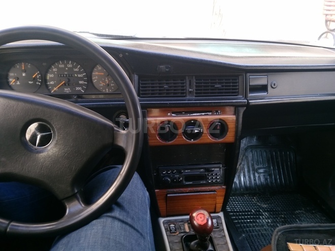 Mercedes 190 1993, 358,000 km - 2.5 l - Bakı