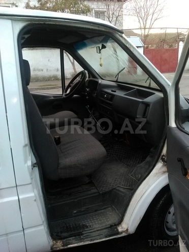 Ford Transit 1997, 200,000 km - 2.4 л - Yevlax