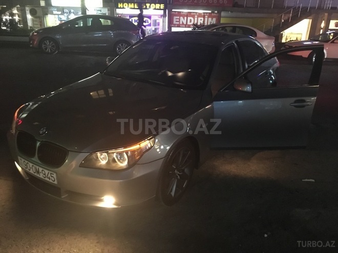 BMW 520 2004, 250,000 km - 2.2 л - Bakı