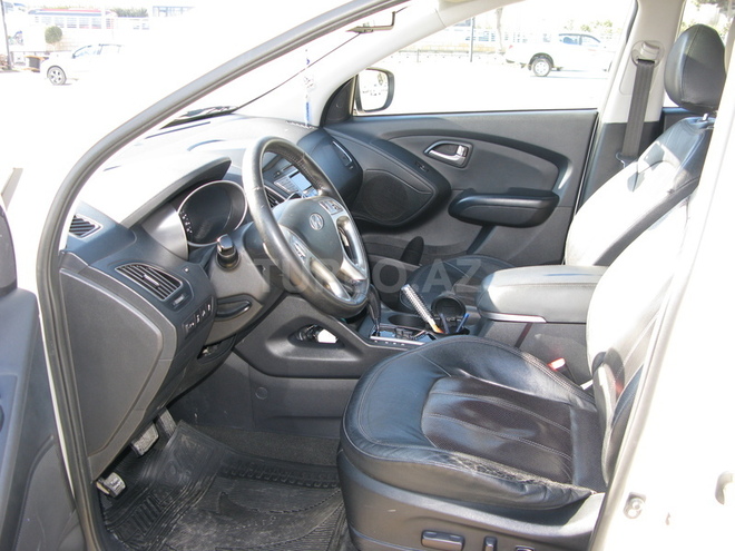 Hyundai ix35 2011, 40,000 km - 2.4 л - Bakı