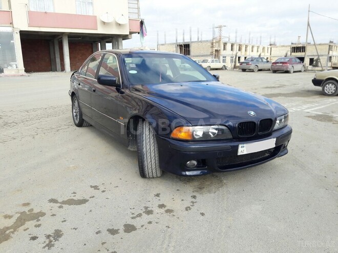 BMW 528 1999, 209,000 km - 2.8 l - Bakı