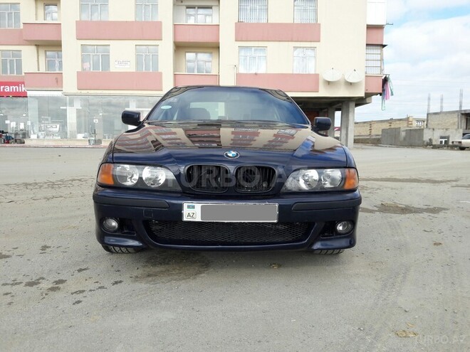 BMW 528 1999, 209,000 km - 2.8 l - Bakı