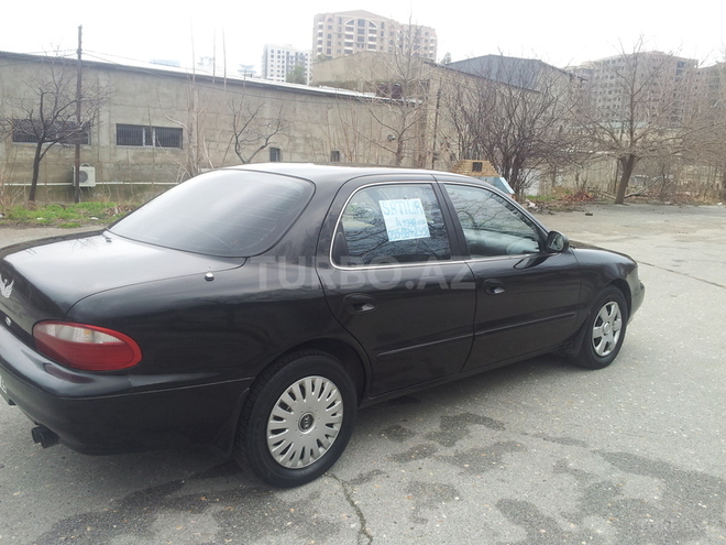 Kia Clarus 1998, 200,000 km - 2.0 l - Bakı