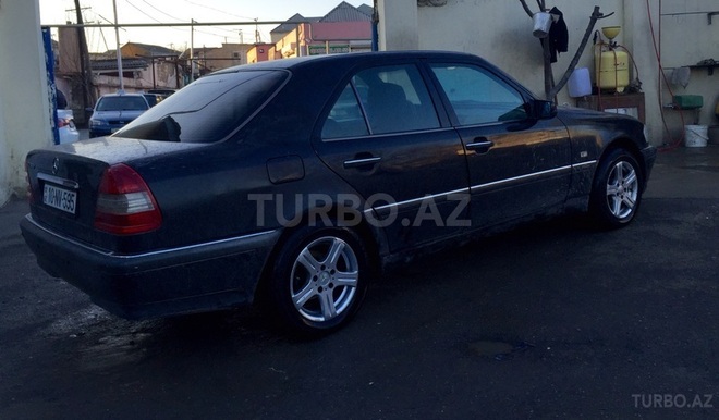 Mercedes C 180 1997, 295,000 km - 1.8 l - Bakı