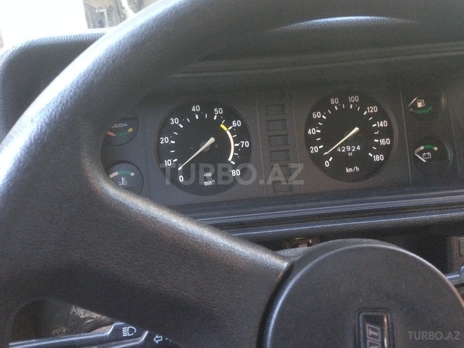 LADA (VAZ) 2107 2009, 45,938 km - 1.6 л - Bakı