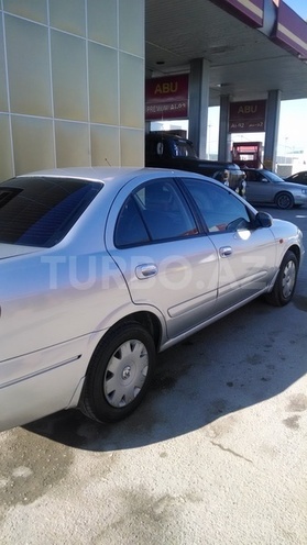 Nissan Sunny 2004, 189,000 km - 1.3 л - Bakı