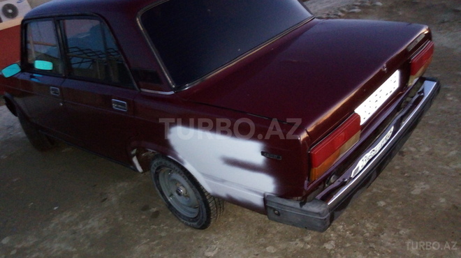 LADA (VAZ) 2107 2001, 128,000 km - 1.6 л - Bakı