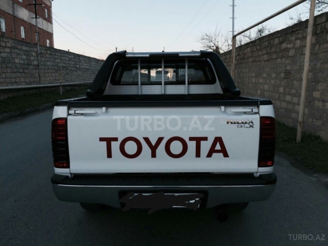 Toyota Hilux 2012, 102,000 km - 2.5 l - Bakı