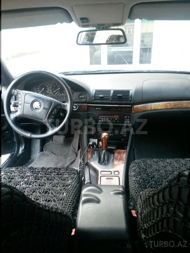 BMW 523 1998, 410,000 km - 2.5 l - Göyçay