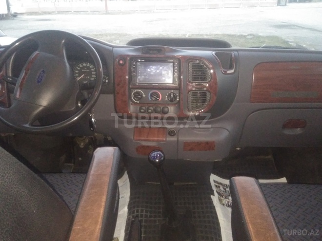 Ford Transit 2001, 250,000 km - 2.0 l - Ucar