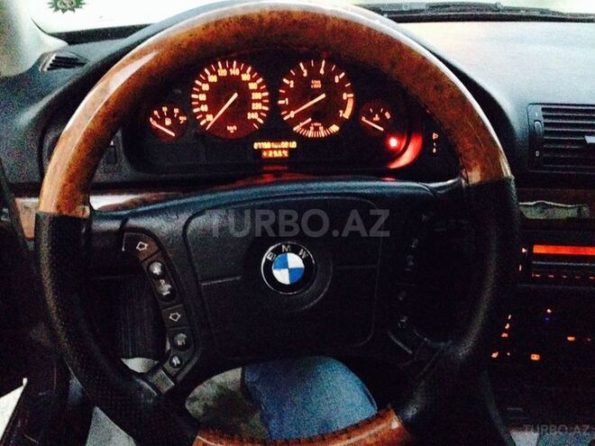 BMW 523 1996, 277,685 km - 2.5 l - Bakı