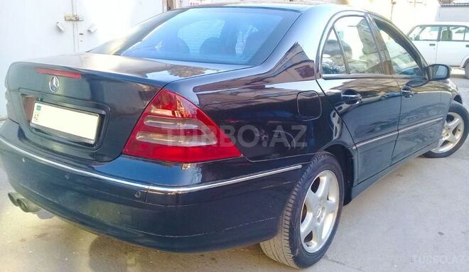 Mercedes C 220 2000, 298,000 km - 2.2 л - Bakı