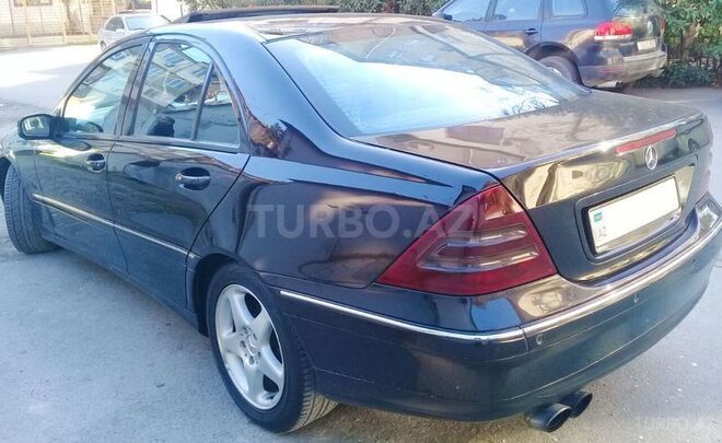Mercedes C 220 2000, 298,000 km - 2.2 л - Bakı