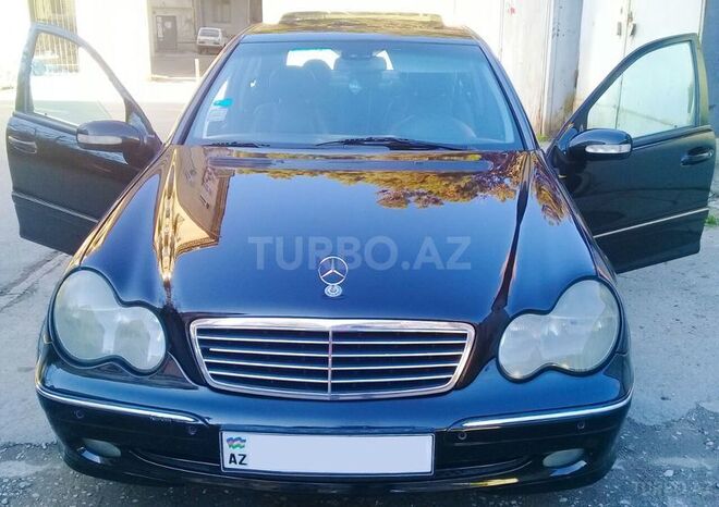 Mercedes C 220 2000, 298,000 km - 2.2 л - Bakı
