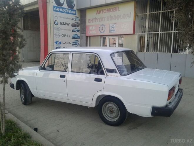 LADA (VAZ) 2107 2011, 75,827 km - 1.6 l - Salyan