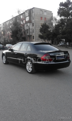 Mercedes E 270 2002, 272,000 km - 2.7 l - Bakı