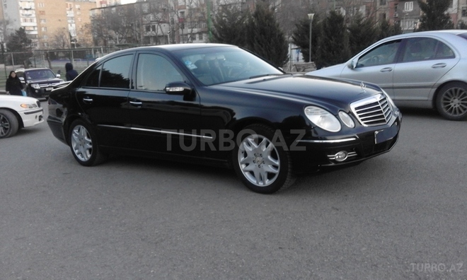 Mercedes E 270 2002, 272,000 km - 2.7 l - Bakı