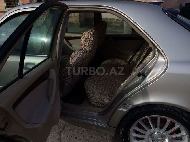 Mercedes C 220 2000, 252,000 km - 2.2 л - Bakı
