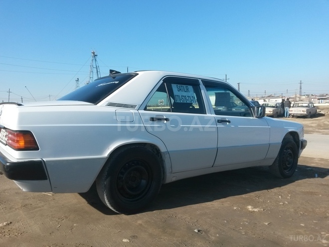 Mercedes 190 1991, 235,478 km - 1.8 л - Bakı