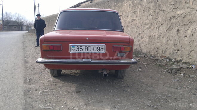 LADA (VAZ) 21011 1981, 900,000 km - 1.2 l - Qazax