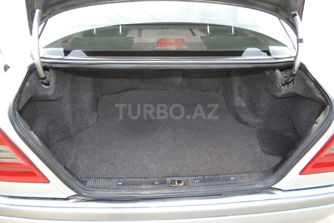 Mercedes C 200 1994, 325,000 km - 2.0 l - Bakı