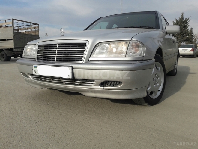 Mercedes C 180 1999, 200,264 km - 1.8 л - Sumqayıt