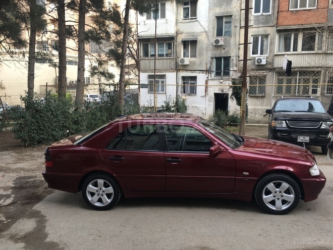 Mercedes C 180 1999, 166,000 km - 1.8 l - Bakı