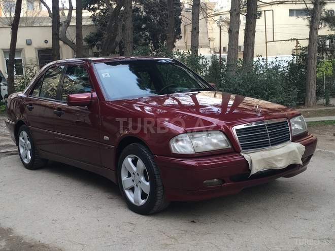 Mercedes C 180 1999, 166,000 km - 1.8 l - Bakı