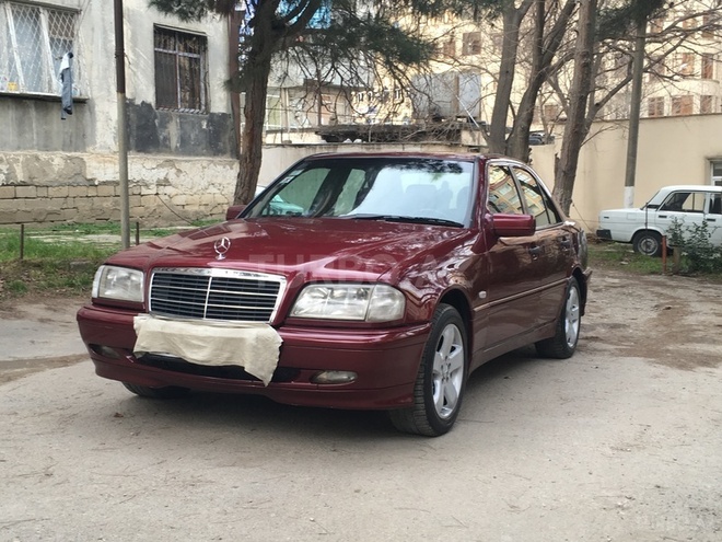 Mercedes C 180 1999, 166,000 km - 1.8 l - Bakı