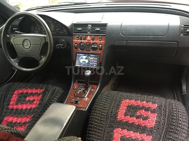 Mercedes C 180 1999, 166,000 km - 1.8 l - Bakı