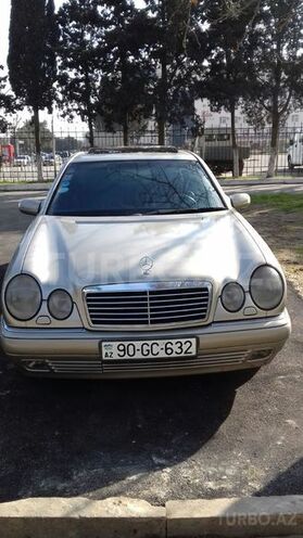 Mercedes E 240 1998, 250,000 km - 2.4 l - Bakı