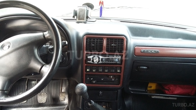GAZ 31105 2005, 88,500 km - 2.3 l - Bakı