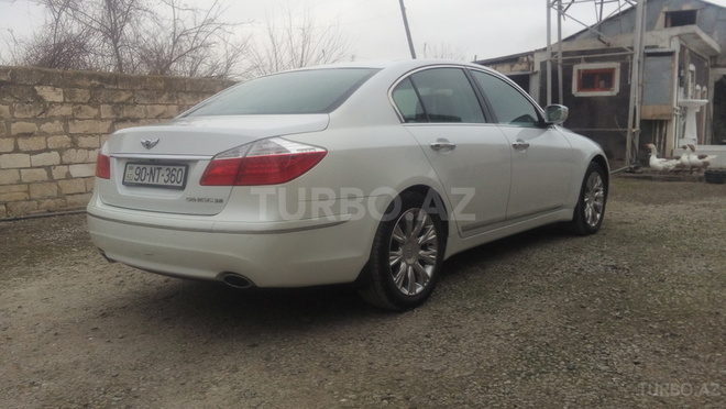 Hyundai Genesis 2012, 85,000 km - 3.8 l - Bərdə