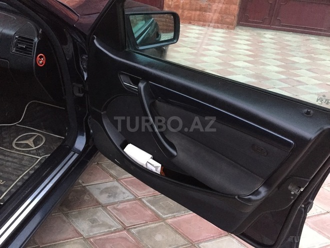 Mercedes C 180 1998, 428,860 km - 1.8 л - Bakı