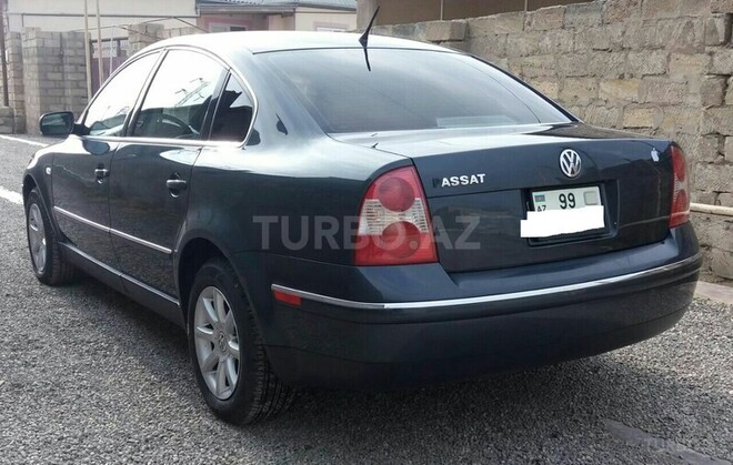 Volkswagen Passat 2003, 176,000 km - 1.8 l - Sumqayıt