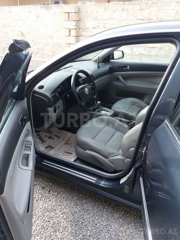 Volkswagen Passat 2003, 176,000 km - 1.8 l - Sumqayıt