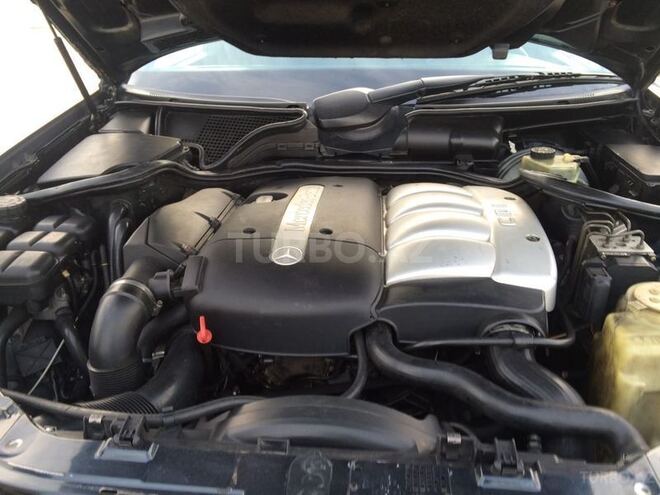 Mercedes E 220 1999, 225,000 km - 2.2 л - Sumqayıt
