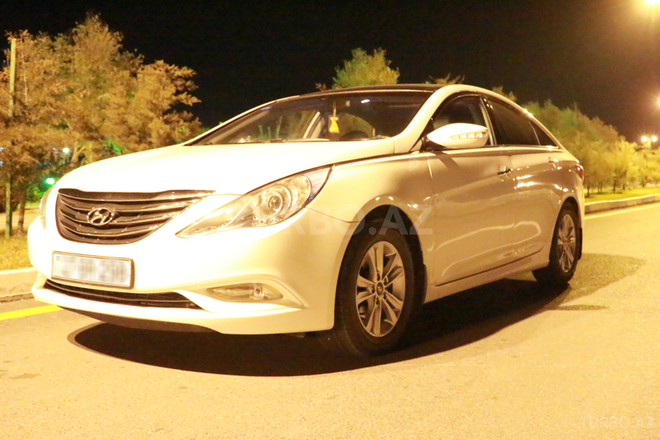 Hyundai Sonata 2010, 120,000 km - 2.4 l - Bakı