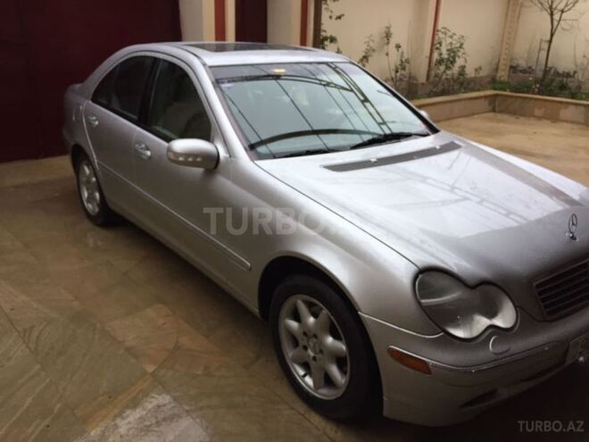 Mercedes C 240 2002, 294,000 km - 2.6 l - Bakı