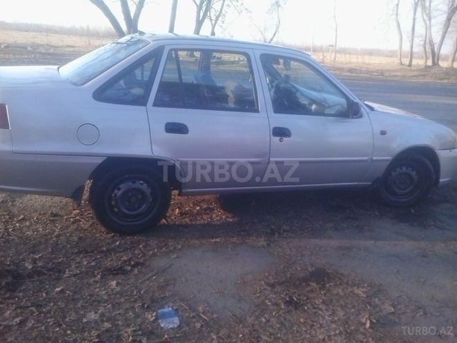 Daewoo Nexia 2011, 199,600 km - 0.2 л - Zaqatala